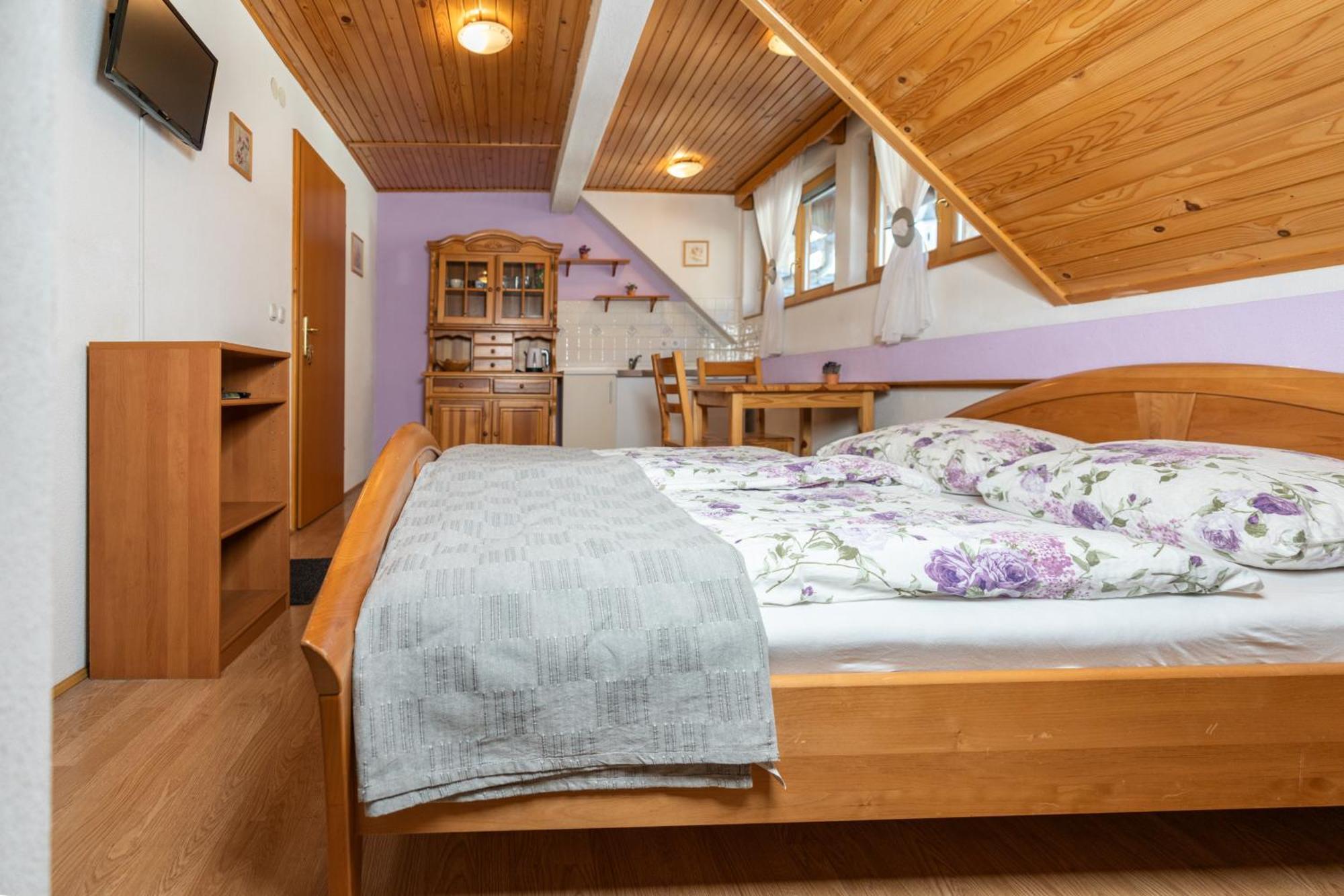 Apartments And Rooms Hodnik Slavko Bohinj Exterior photo