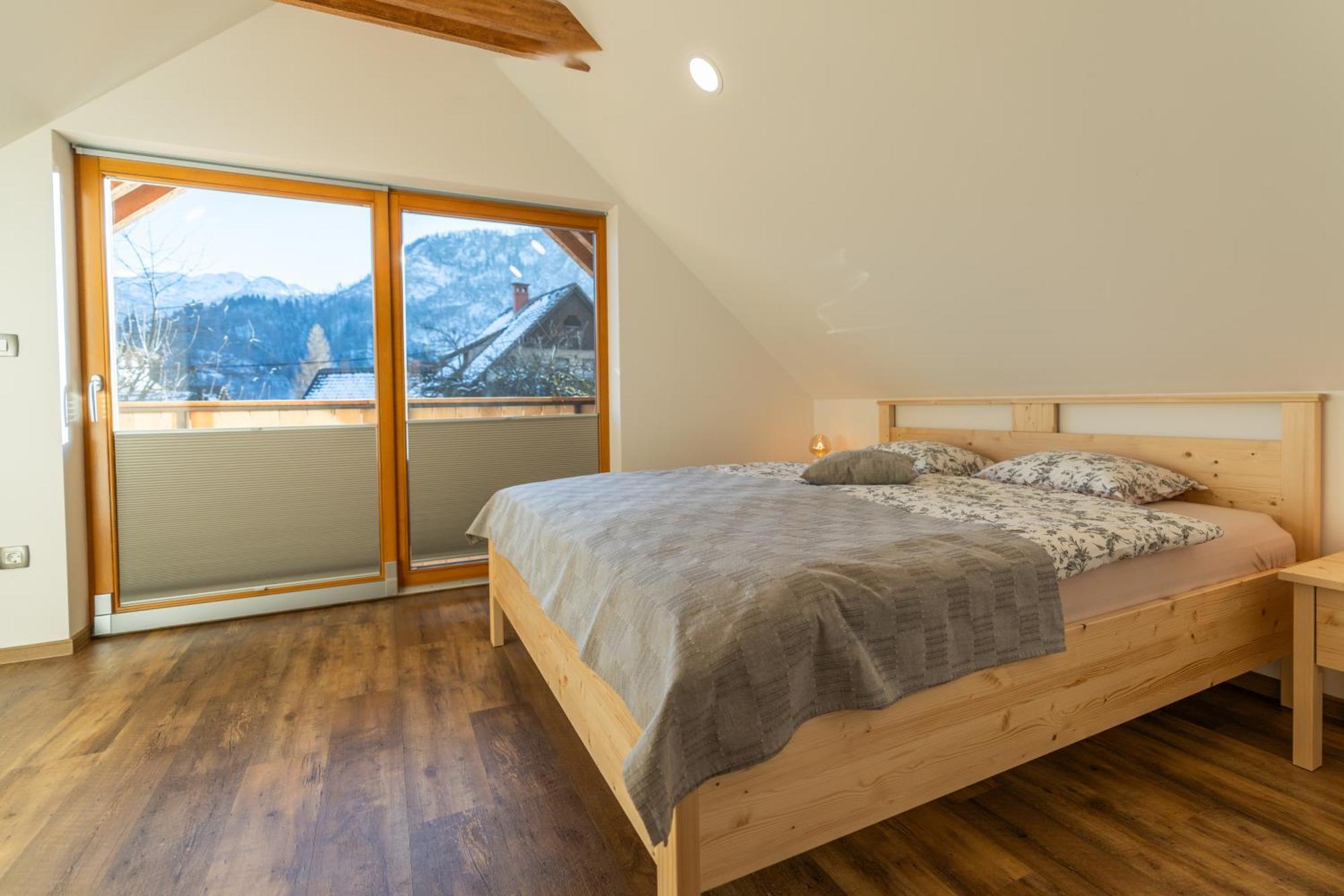 Apartments And Rooms Hodnik Slavko Bohinj Exterior photo