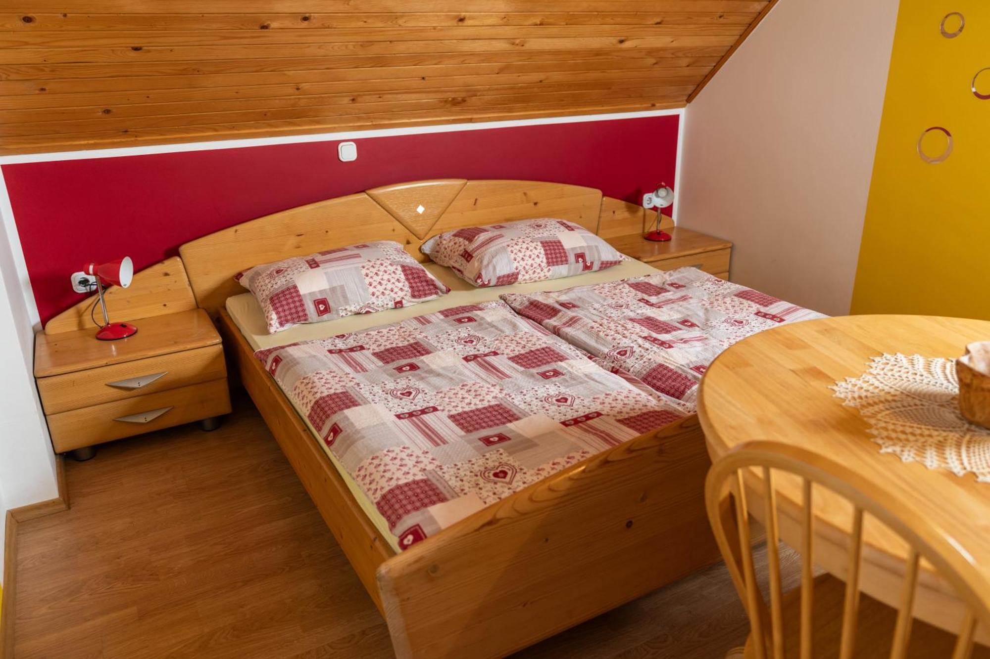 Apartments And Rooms Hodnik Slavko Bohinj Room photo