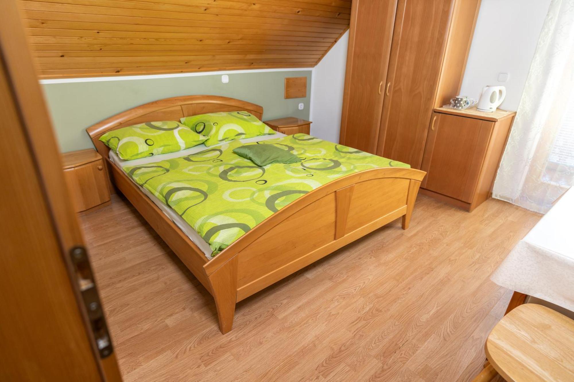 Apartments And Rooms Hodnik Slavko Bohinj Exterior photo