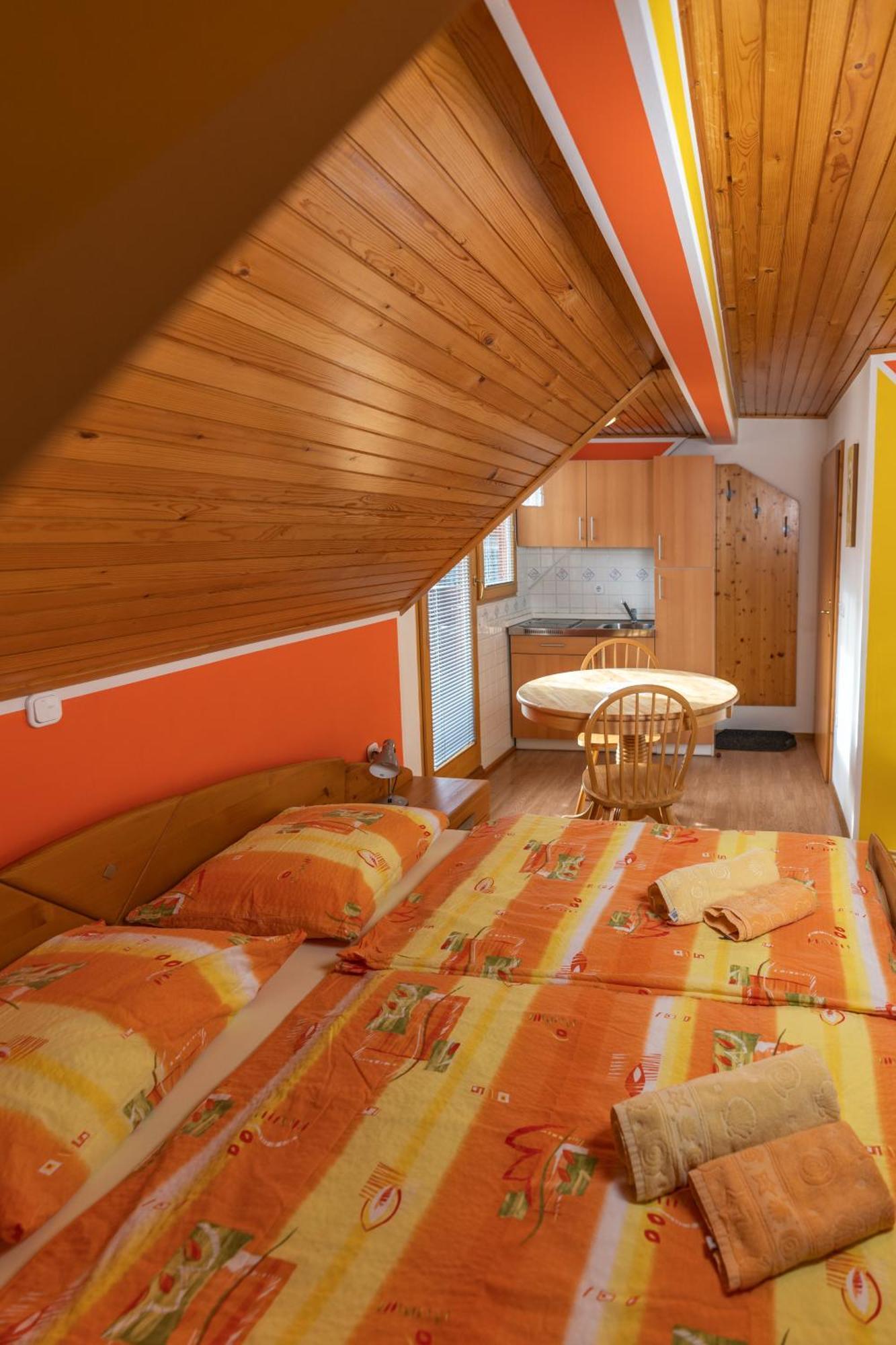 Apartments And Rooms Hodnik Slavko Bohinj Exterior photo