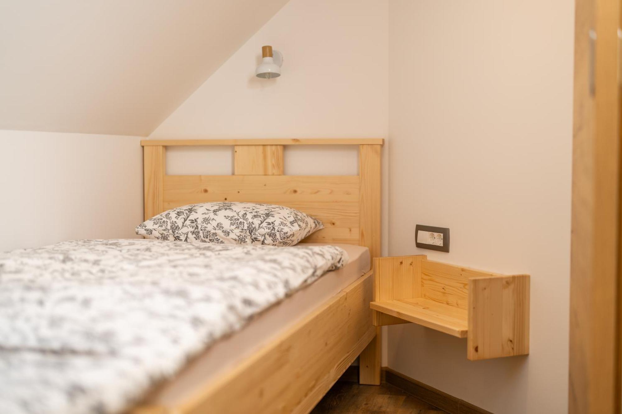 Apartments And Rooms Hodnik Slavko Bohinj Exterior photo